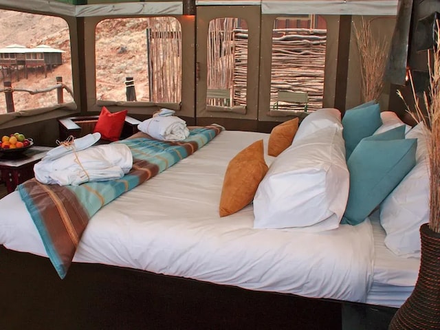 Tented Moon Mountain Lodge